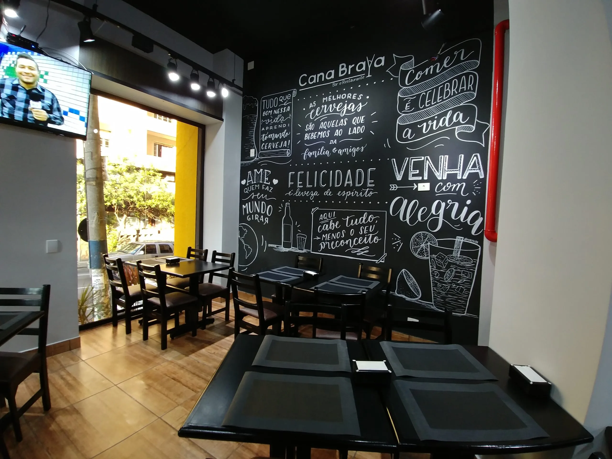 Cana Brava — Bar e Restaurante